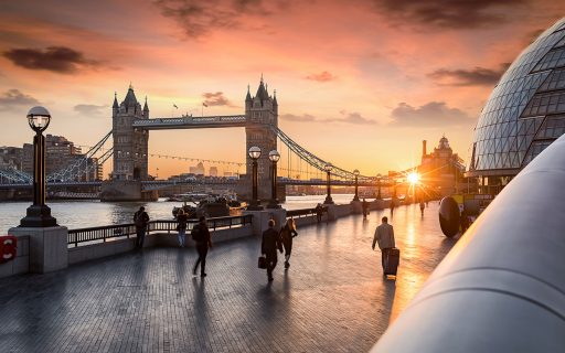 Thinking of a professional overseas experience? Here’s our guide to living in London