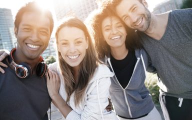 Why are so many Australians moving to live and work in the UK?